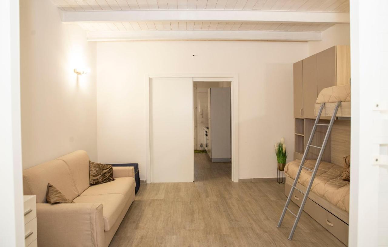 Casa Vacanze Capitano 포르토 세자레오 외부 사진